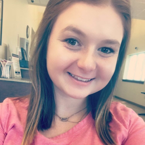 Meet your Posher, Raegen - Picture 1 of 1